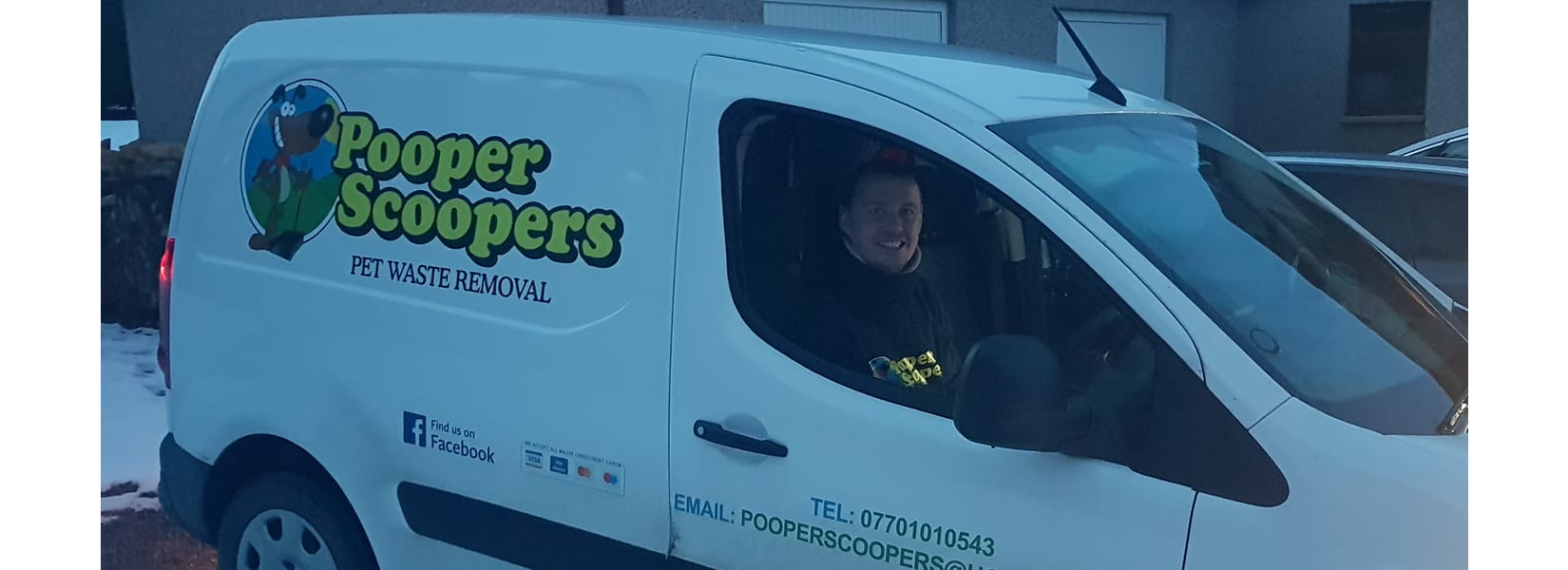 Pooper Scoopers, Inverness, using Squeegee to manage their business